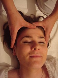 Photo de massage Ayurveda de la tête